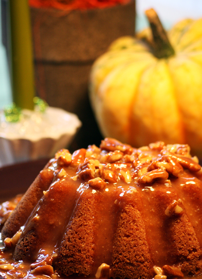 Pumpakaka med pekannötsknäck Pumpakaka med pekannötsknäck