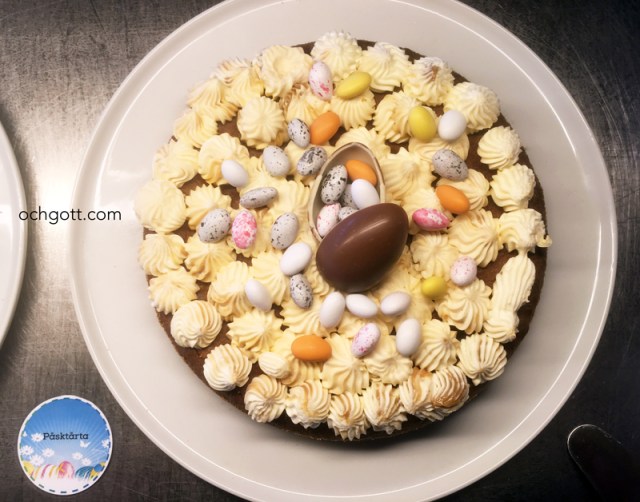 Påsktårta med dulce de lechefluff