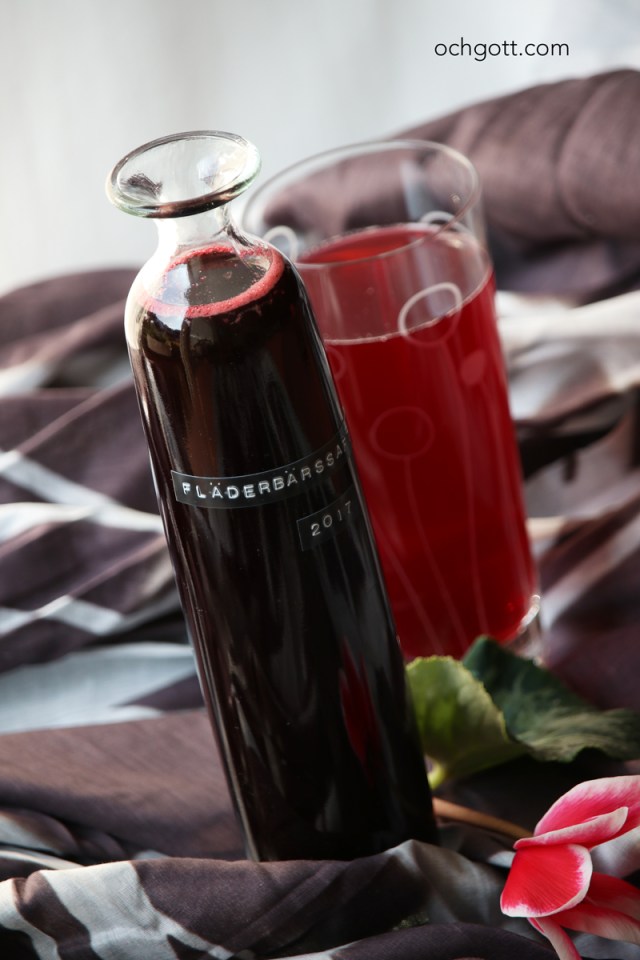 Fläderbärssaft - Foto: Britt-Marie Knutsson