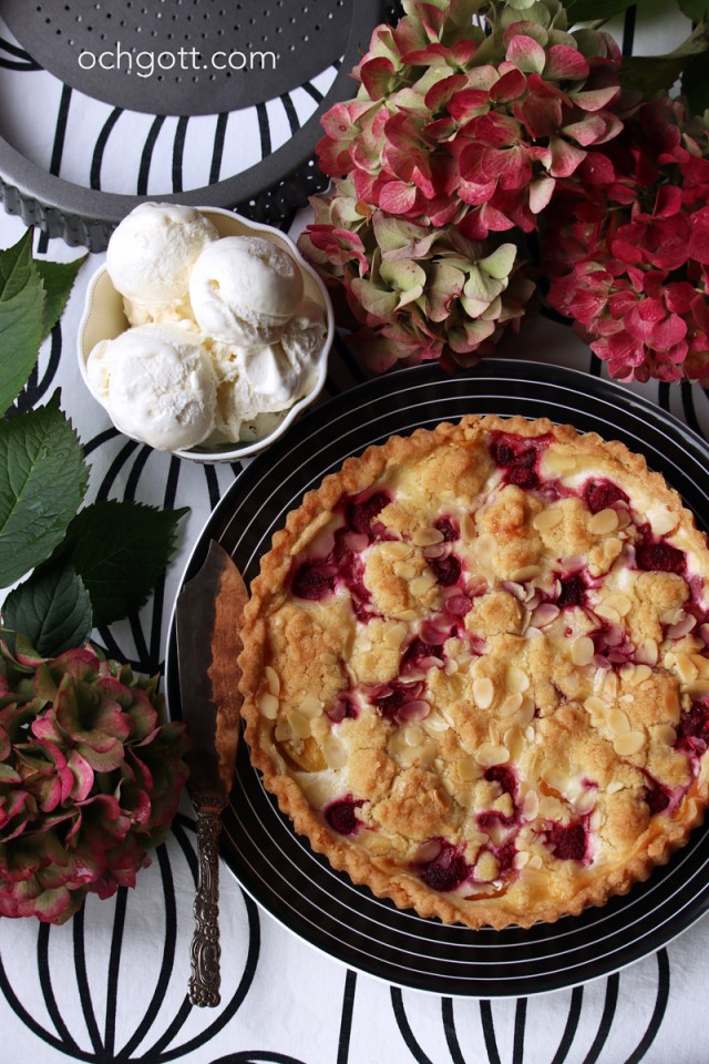 Peach Melba paj - Foto: Britt-Marie Knutsson