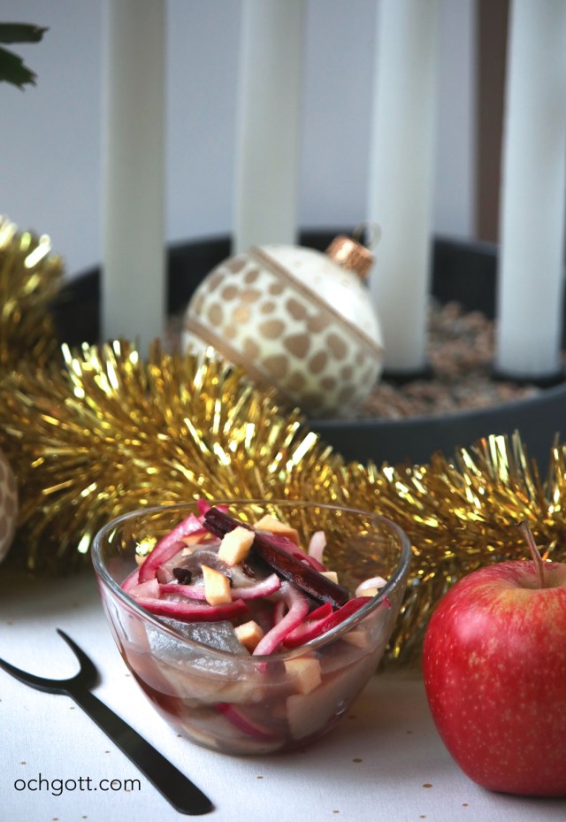 Äpple- och calvadossill med kanel - Foto: Britt-Marie Knutsson